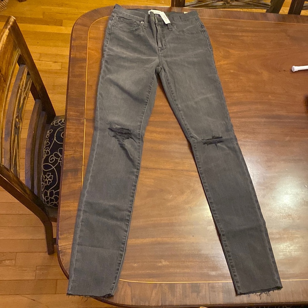 Madewell Jeans 9” Mid-Rise Skinny Size 26T Faded Black